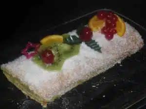 Bûche exotique à l'ananas