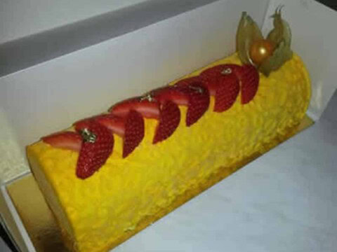 Bûche Noel à la mangue
