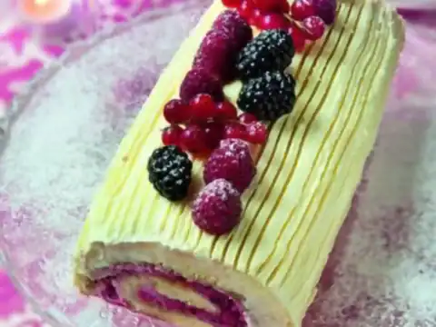 Bûche de Noël aux Fruits