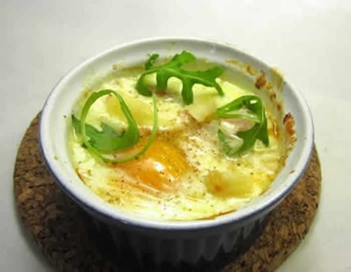 oeuf cocotte fromage et lardons avec cookeo