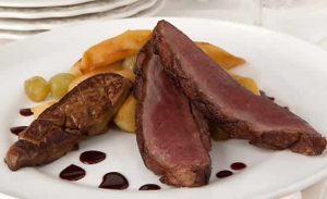 magret de canard aux pommes