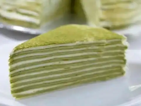Gâteau de crêpes aux pistaches