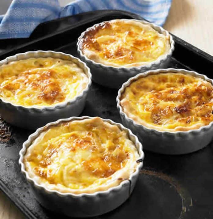 quiches oignons rouges
