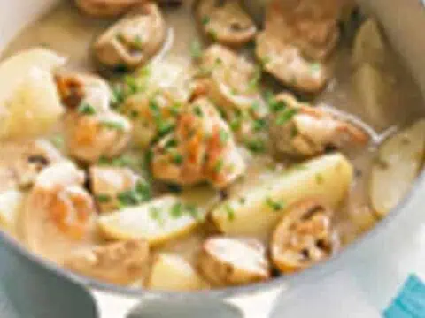 Filet de Poulet aux Pommes de Terre et Champignons