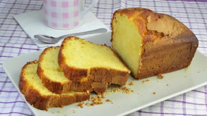 Gateau au yaourt facile et rapide 1 696x391