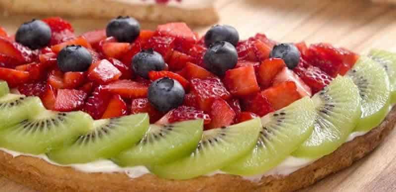 Tarte aux fraises et kiwi