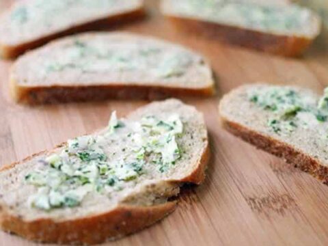 Beurre à l'ail et persil au thermomix