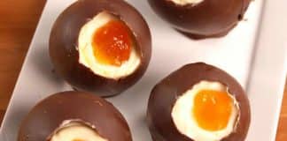 Oeufs de chocolat au fromage