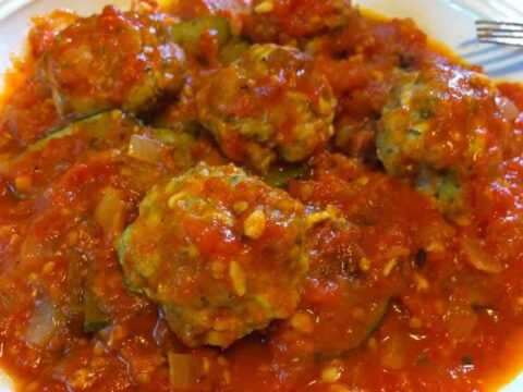Boulettes de viande aux courgettes et sauce tomate cookeo