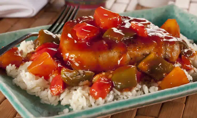 Côtelettes de porc au carottes et poivrons cookeo