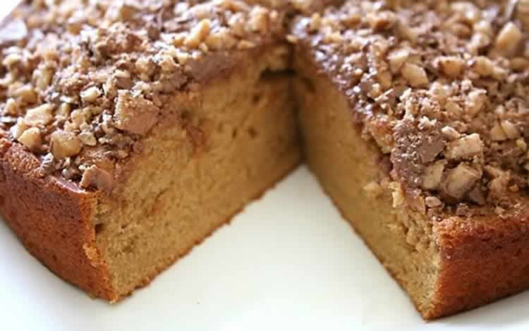 Gâteau au sucre et noix rapide