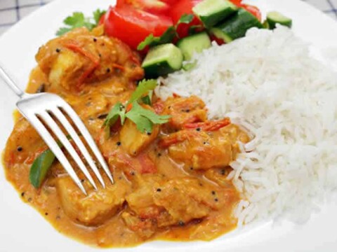 Poulet au curry et lait de coco