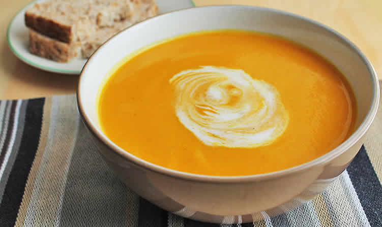 Soupe patate au curry au thermomix