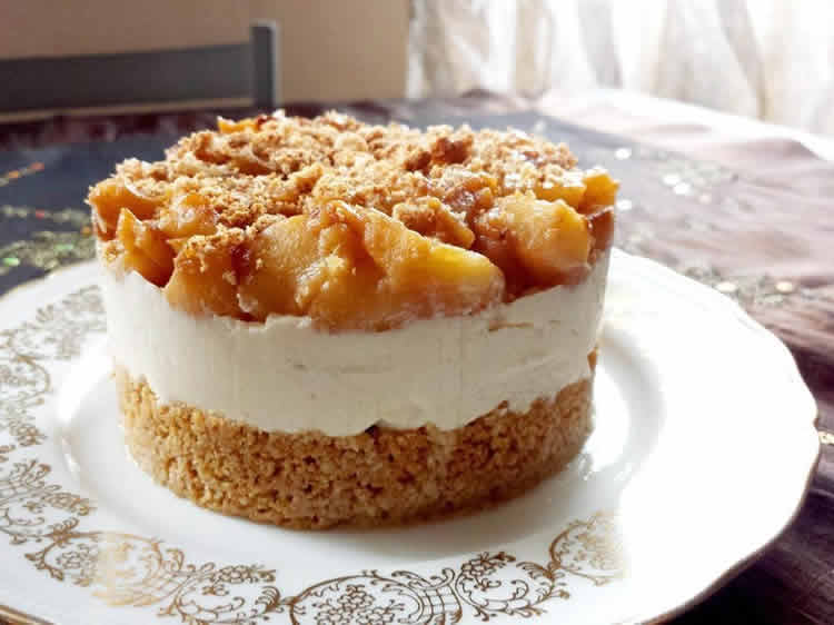Cheesecake aux pommes sautées