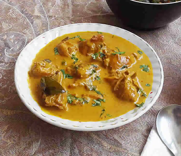 Escalopes de poulet au lait de coco et curry cookeo
