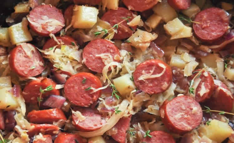 Pommes de terre aux saucisses fumées cookeo