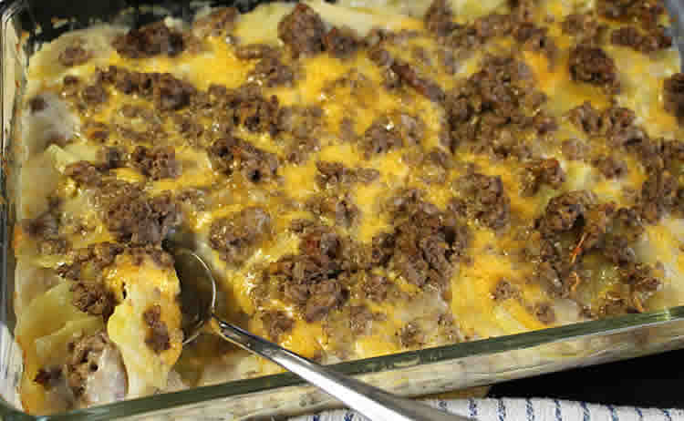 Pommes de terre cheddar et steak haché cookeo