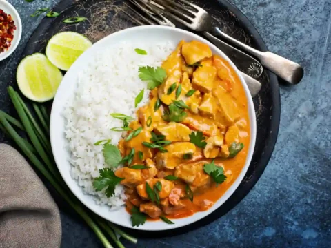 Poulet au curry et lait de coco cookeo