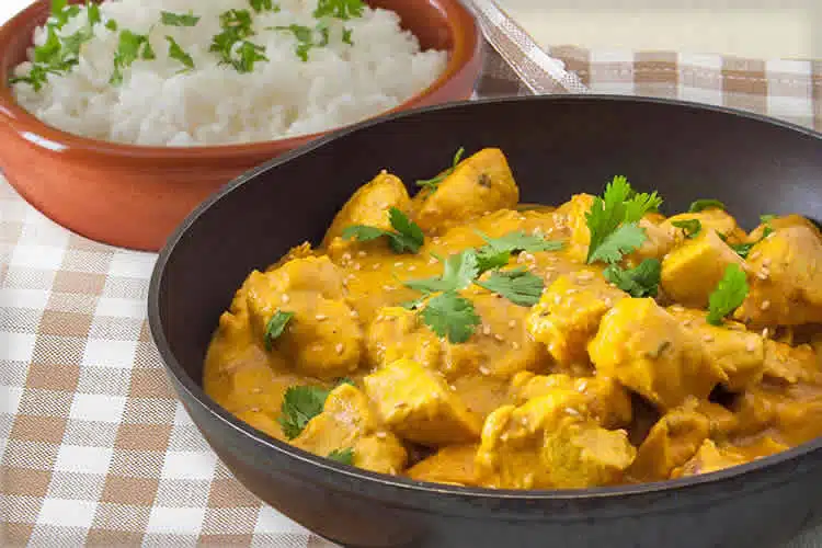 Poulet au curry et lait de coco cookeo