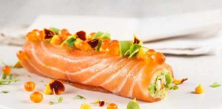 Roulé de saumon farci de mousse de poisson au thermomix