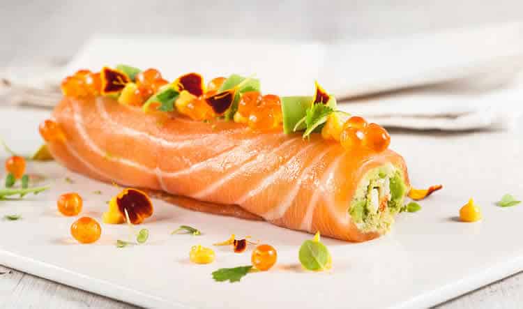 Roulé de saumon farci de mousse de poisson au thermomix