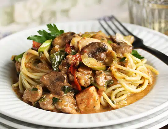 Saucisses et poitrine de poulet aux champignons cookeo
