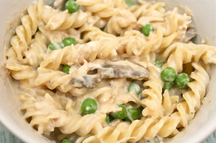 Aiguillette De Poulet Au Pâtes Et Petits Pois Cookeo