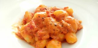 gnocchis au tomate et crème fraiche cookeo
