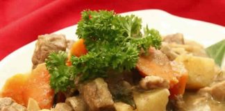Blancs de poulet et pommes de terre au cookeo
