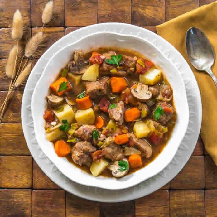 Saute porc aux carottes poireaux champignons au cookeo