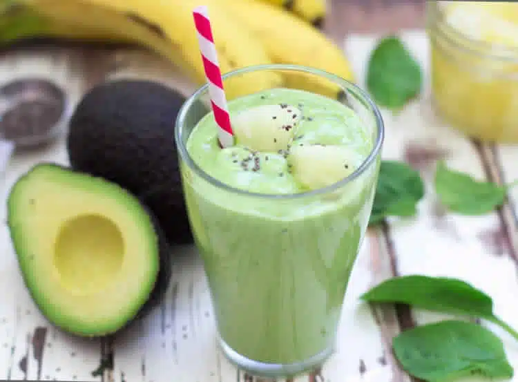 Cocktail banane avocat pomme avec thermomix
