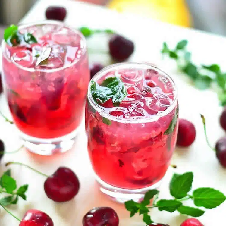 Mojito champagne aux canneberges avec thermomix