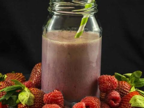 Smoothie framboises myrtilles et fraises au thermomix