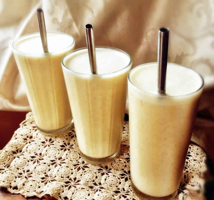 Smoothie proteine aux noix et banane avec thermomix