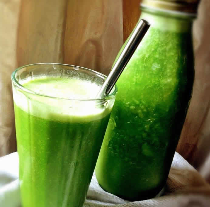 Smoothie vert banane et lait de coco avec thermomix