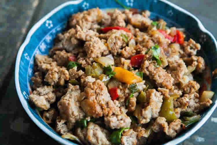 Hache boeuf et legumes au cookeo