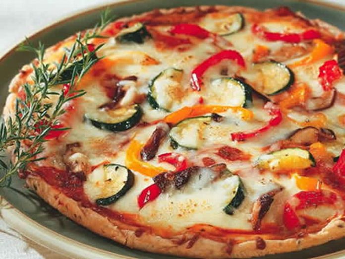 Pizza végétarienne aux légumes avec thermomix