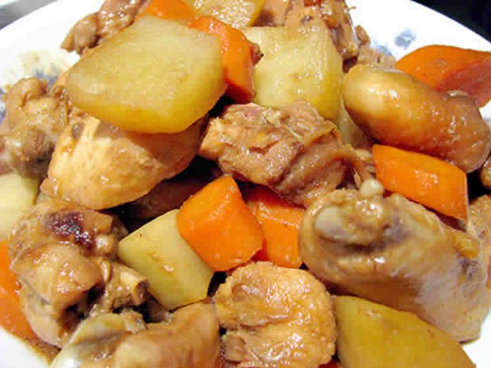 Poulet aux pommes de terre et carottes au cookeo