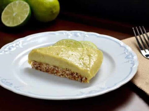 Tarte crue avocat citron et cajou avec thermomix