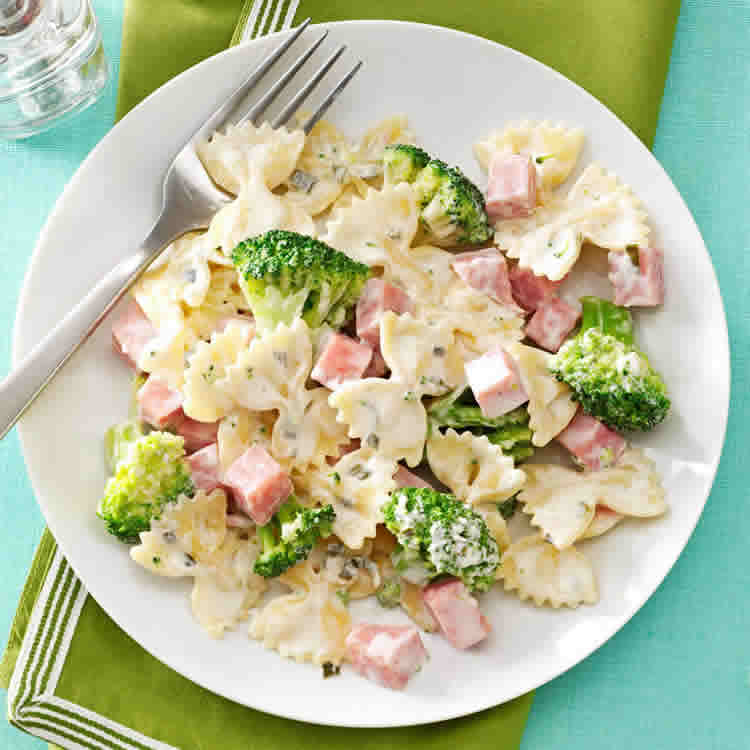 Pâte farfalle et jambon au cookeo