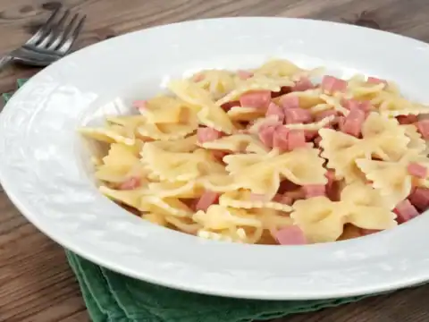 pâte farfalle et jambon au Cookeo