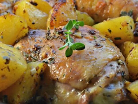 Cuisses de poulet pommes de terre et oignon au cookeo