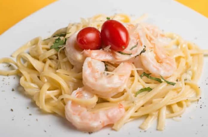 Pâtes aux crevettes et parmesan au cookeo