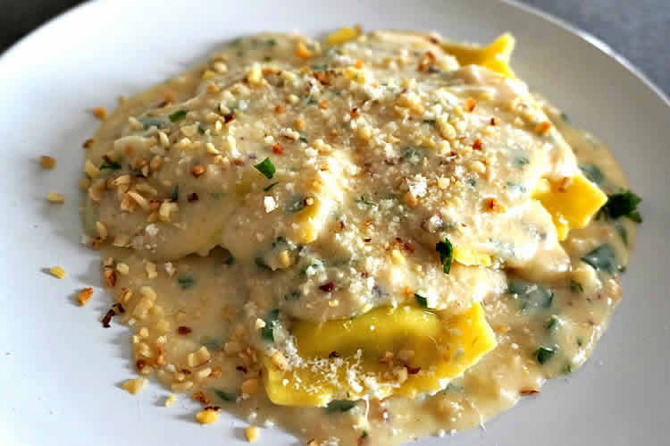 Sauce sicilienne aux noix