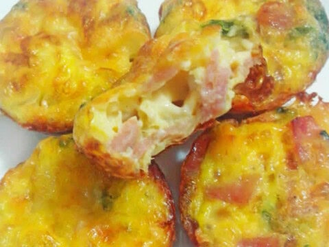 Mini-quiches au jambon et au fromage