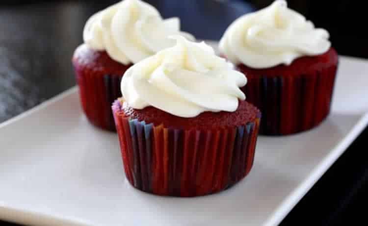Muffins rouges avec glaçage au thermomix