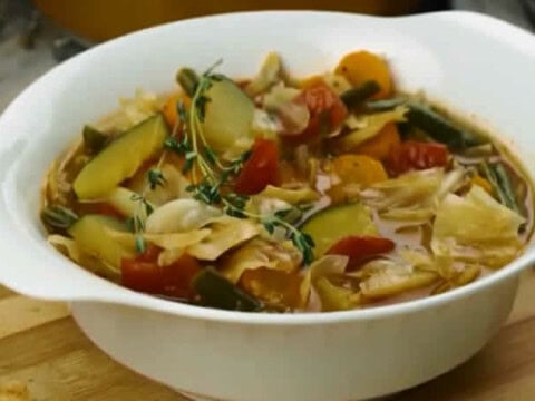 Recette soupe au chou et légumes ww