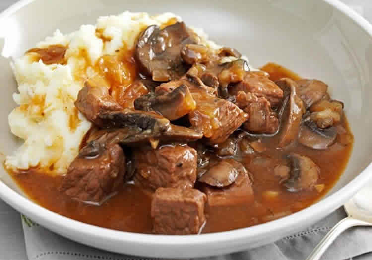 Sauté de bœuf aux champignons au cookeo