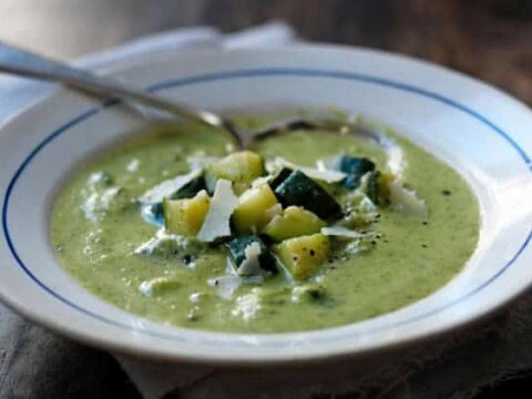 Soupe de courgettes au persil au cookeo