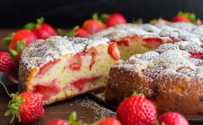 Gâteau aux fraises facile au thermomix